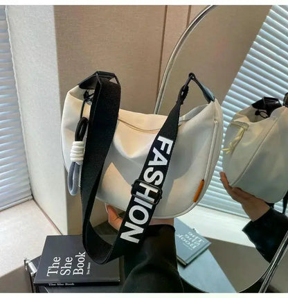 2025 New Fashion Crossbody Bag Simple Wide Shoulder Strap Design Single Shoulder Bag Original Style Commuting Dumpling Women Bag