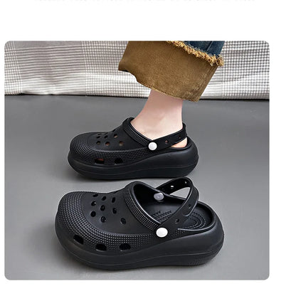 A Pair of Women's Fashionable Clogs, Women's Wear-Resistant and Comfortable Thick-Soled Beach Shoes, Outdoor Casual Trendy Women's Shoes