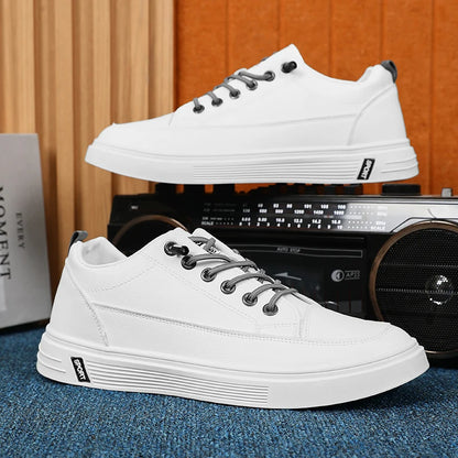 New Style White Sneakers for Men, Korean Version, Trendy Platform Shoes, Versatile for All Occasions, Sporty and Casual Shoes