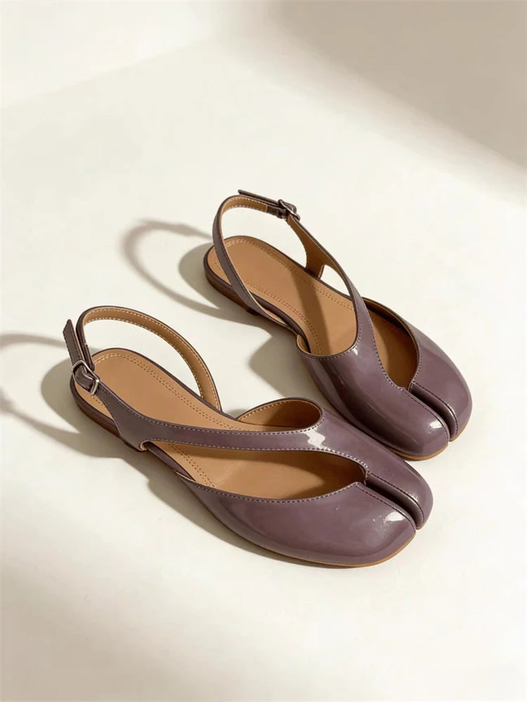 Luxury Tabi Flat Sandals Women Summer Patent Leather Split Toe Slingbacks Ballet Shoes Brand Designer Banquet Wedding Sandalias