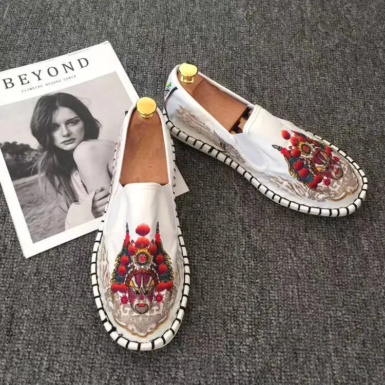 Old Beijing Cloth Shoes Embroidery Flower Social Guy Male Moccasin-Gommino Student Casual Shoes Fashion National Chinese Style