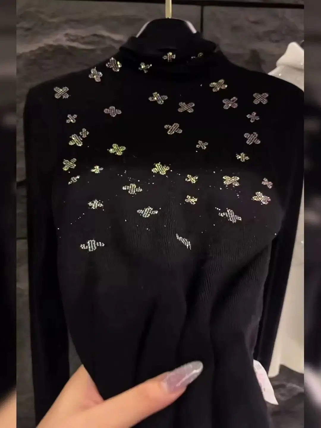 Luxury Style Diamonds Hot Drilling Turtleneck Slim Fit Black Sweater for Women Autumn/Winter Knitwear Pullovers Femme Clothing