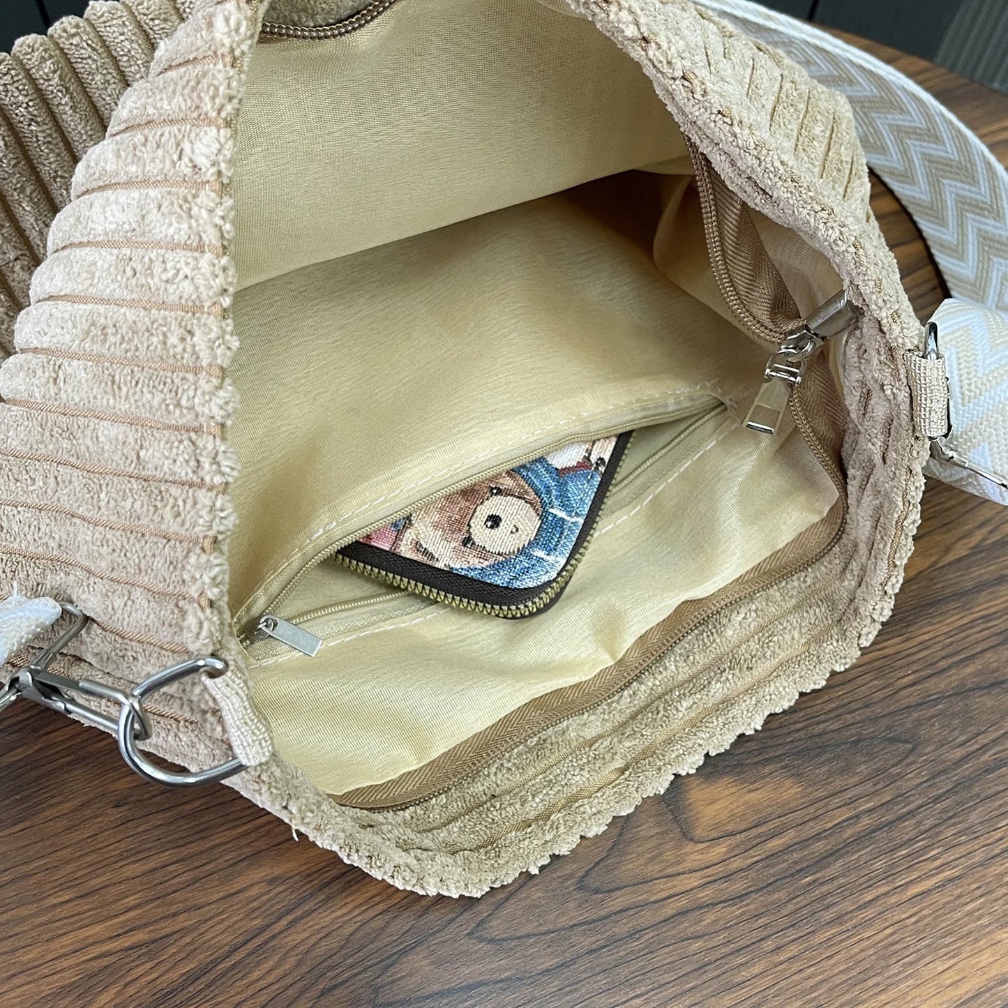 Solid Color Corduroy Messenger Bag Versatile Handbag Women Shoulder Crossbody Bags Casual Chic Bucket Women‘s Bag Bolsos Mujer