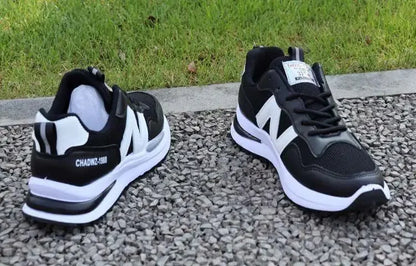 New Spring Autumn Men's Breathable Mesh Sports Shoes Korean Style Lightweight Casual Shoes Soft Bottom Running