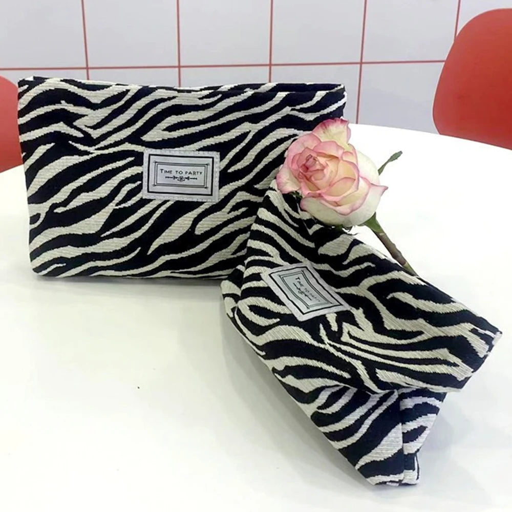 Random Zebra-Print Makeup Bag Toiletry Bag Women'S Handbag Clutch Bag Convenient Large Capacity Storage Bag