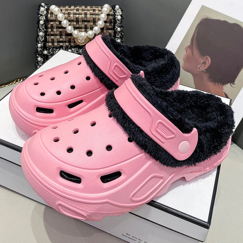 Plush slippers 2025 new winter men's and women's thick high heels soft-soled beach garden shoes home plush ripped slippers