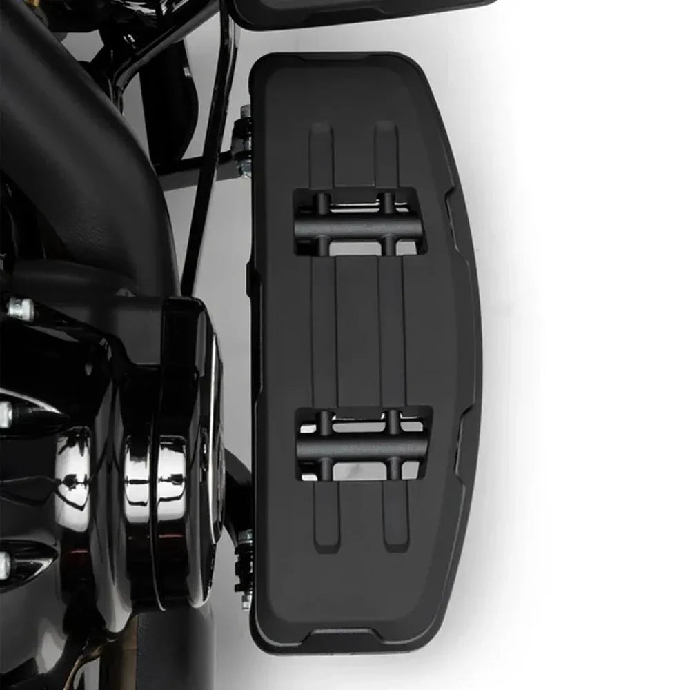 Fit For Harley Touring Road King Street Electra Glide Softail Deluxe FLD Fat Boy Trike 2024Motorcycle Rider Driver Footboard Kit