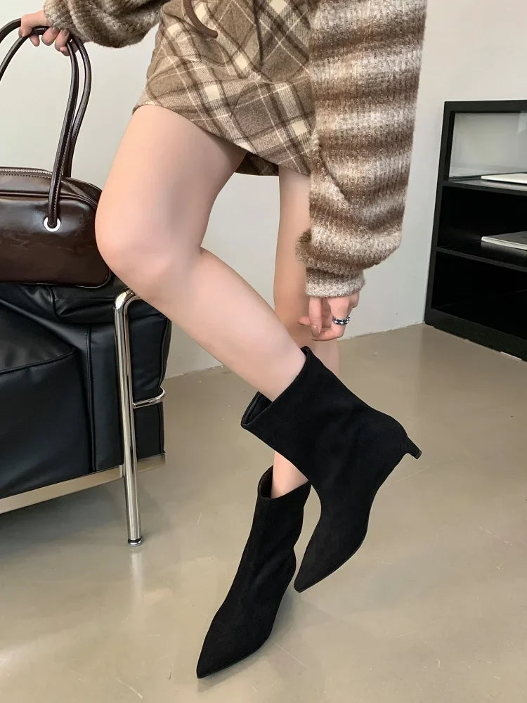 Eilyken Vintage Pointed Toe Women Ankle Boots Designer Thin Low Heel Shoes Modern Short Botas Autumn Winter Zapatos De Mujer