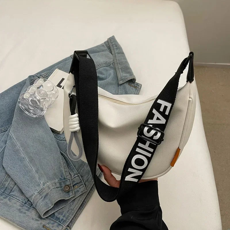 2025 New Fashion Crossbody Bag Simple Wide Shoulder Strap Design Single Shoulder Bag Original Style Commuting Dumpling Women Bag