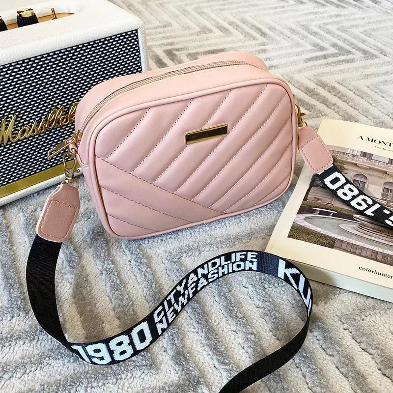 Minimalist Mini Fashionable Quilted Crossbody Bag Wallet, Trendy PU Shoulder Bag, WOMEN'S Casual Handbag and Mobile Phone Wallet