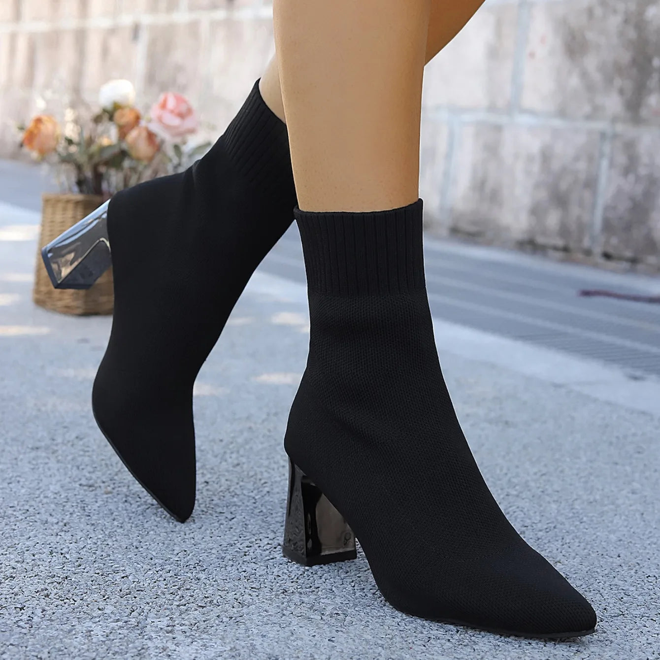 Women Fashion Ankle Boots Autumn Pointy Solid Color Stretch Knitted Sock Boots Women Chunky Slip on Plus-size Shoes for Women