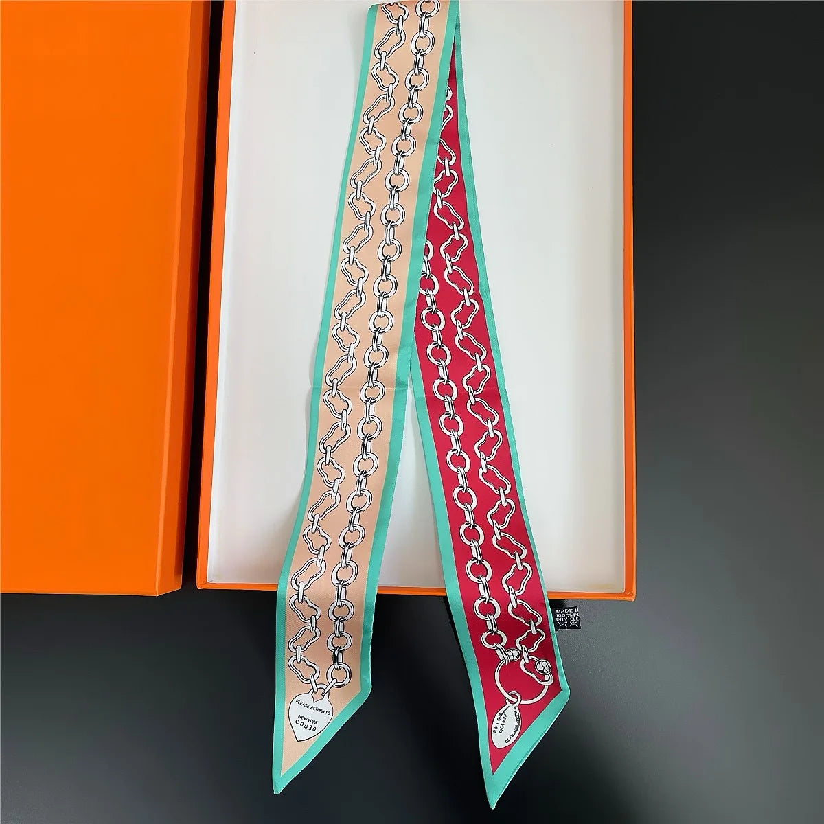 Luxury Brand Horse Bag Scarf 2024 New Design Womens Silk Scarf Fashion Head Scarf Headwear Long Skinny Scarves Bag Accessories
