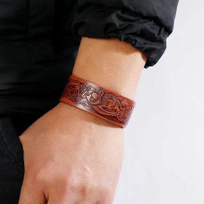 New Embossed Pattern Retro Cowhide Personalized Leather Bracelet MenCreative Jewelry European and American Style Gift