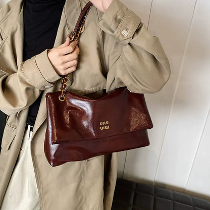 2025 Women‘s Bag Retro PU Leather Underarm Bag autumn and winter Large capacity Commuting Folded Chain Shoulder Bucket Tote Bag