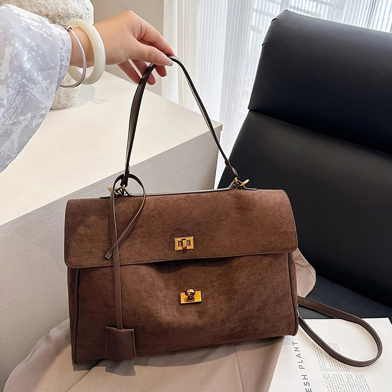 Luxury Brand Women Messenger Bags Soft Leather Brown Suede Hand Held Totes Gold Buckle Women Shoulder Bags Lady Trend Satchel