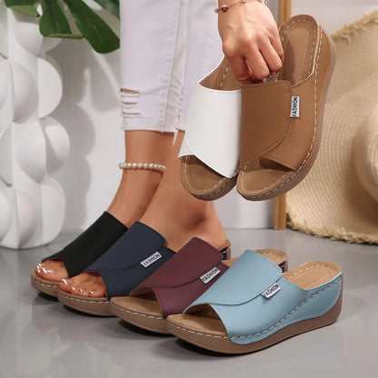 Women Wedge Slippers Summer 2025 New Fashion Slippers Open Toe Breathable Sandals Comfortable Buckle Woman Shoes Slides Women