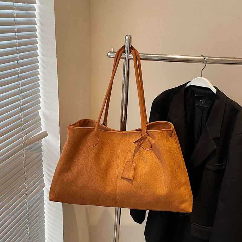 Elegant Shoulder Bag Pouch Suede Shoulder Bag Korean Style Storage Suede Handbag Suede Bucket Bag All-match Underarm Tote Bag