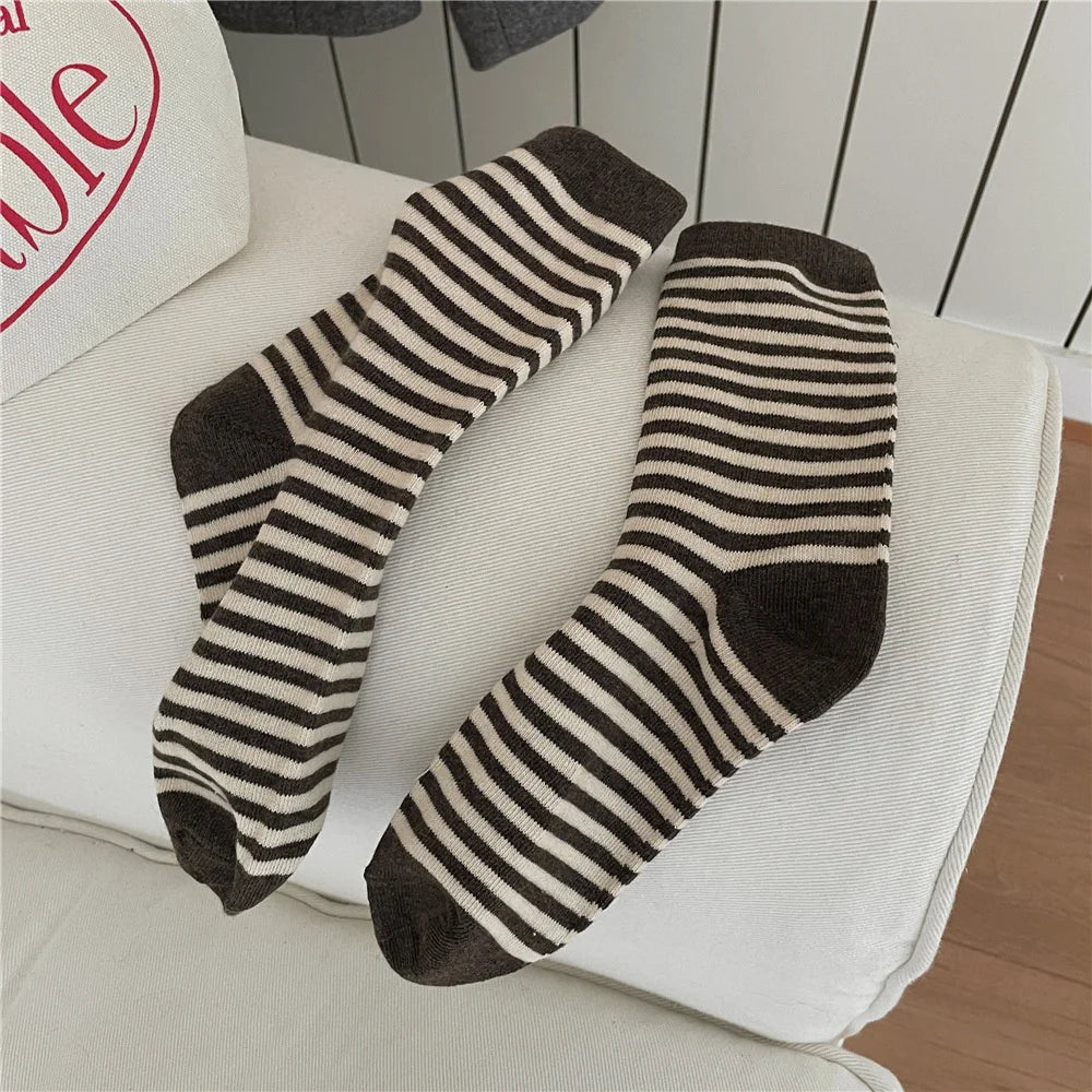 Korean Simple Colored Striped Cotton Socks Women’s Autumn Winter Breathable Middle Tube Socks College Style Trendy Casual Socks