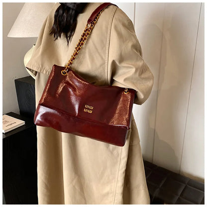 2025 Women‘s Bag Retro PU Leather Underarm Bag autumn and winter Large capacity Commuting Folded Chain Shoulder Bucket Tote Bag