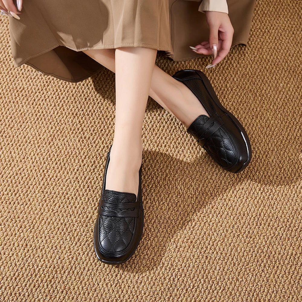 AIYUQI Women Genuine Leather Loafers Flat Slip‑on Comfort Mother Shoes Casual Ladies Moccasins Daily Walking Shoes Women