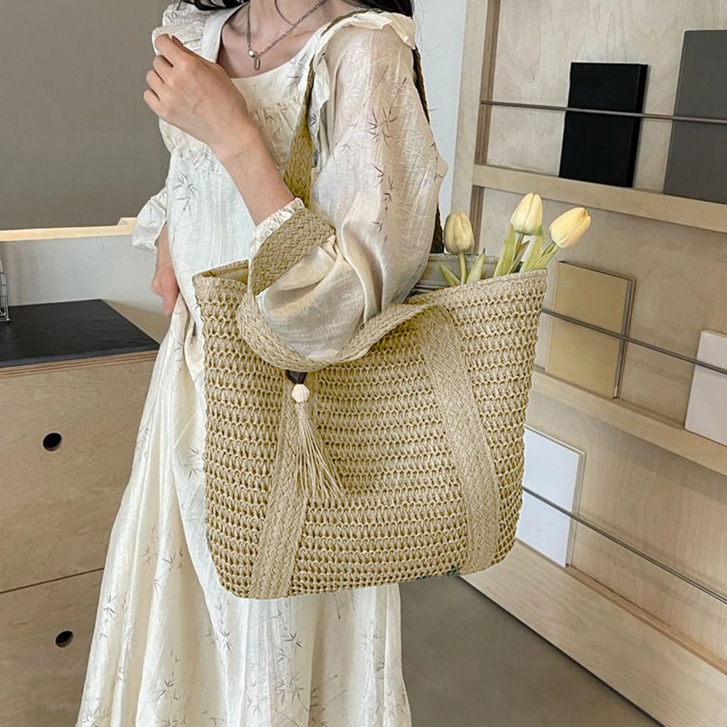 Women Hand Woven Tote Bag Solid Color Large Capacity Square Handbag Straw Shoulder Bag with Tassel Pendant
