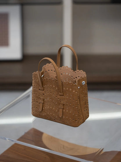 New Advanced Leather Tote Shopping Bag Wave Hollow out Basket Retro Suede Single Shoulder Slant Cross Mother Baby Bag