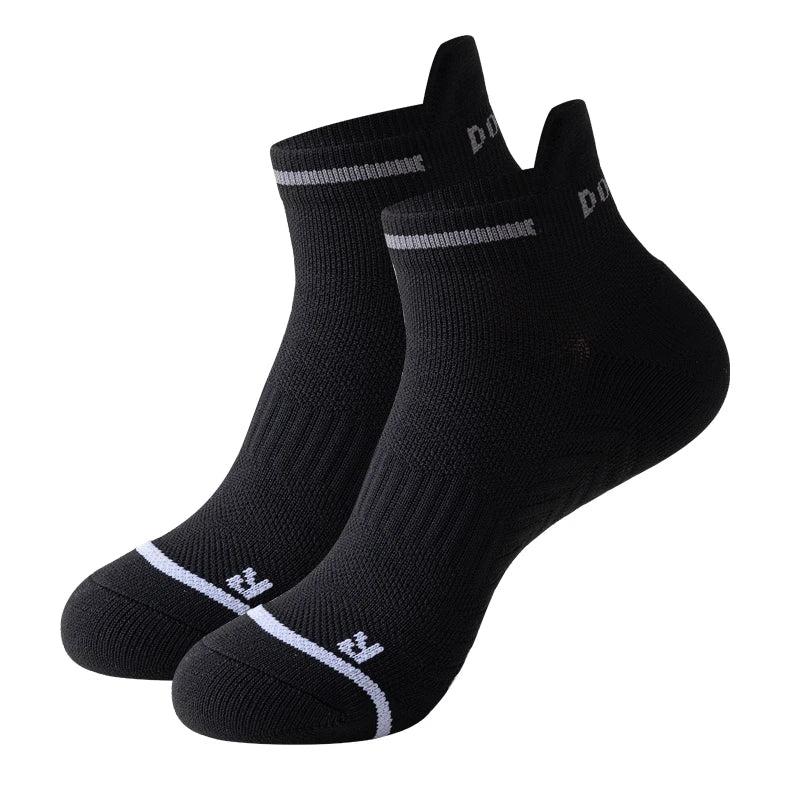 Mens Athletic Ankle Socks Running Compression Socks for Women Cozy Low Cut Performance Soft Tab Socks