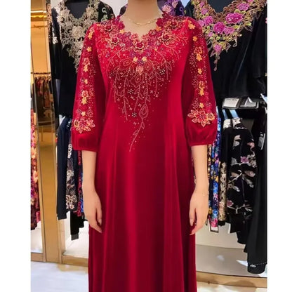 Middle Aged And Elderly Women's Clothing Spring Autumn New Styles Noble And Stylish Velvet Dresses Dresses With Enlarged Sizes