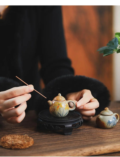 Mini Hand-Painted Ceramic Teapot Jingdezhen Hand- Pulled Tea Pet Micro Landscape Decorative Item Kitchen Dining Bar Essential