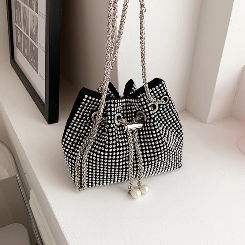 Luxury Women's Bag New High Quality Horseshoe Bucket Bag Exquisite PU Rivet Sequin Design Women's One Shoulder Handbag