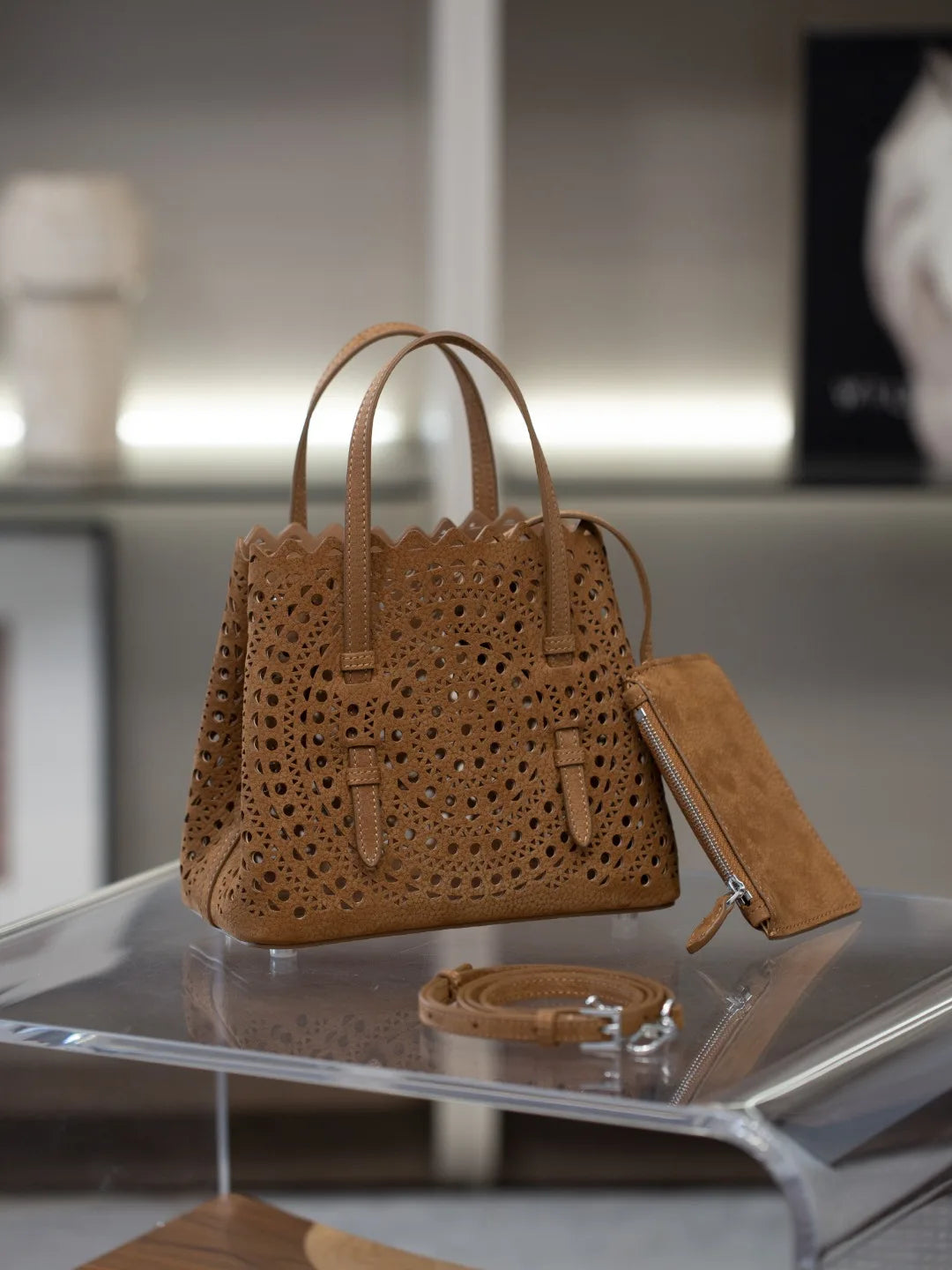 New Advanced Leather Tote Shopping Bag Wave Hollow out Basket Retro Suede Single Shoulder Slant Cross Mother Baby Bag