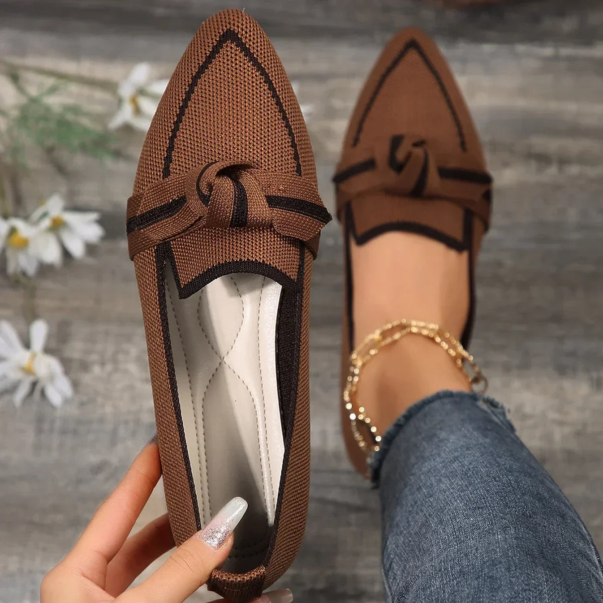 Women Flats 2024 New Knitted Slip Breathable Comfortable Solid Color Shoes Casual Pointed Toe Walking Loafers Sneakers Women