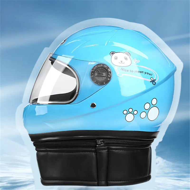 Children's helmets, child safety helmets electric vehicle helmets autumn winter boy and girls warm cartoon  helmets casco moto