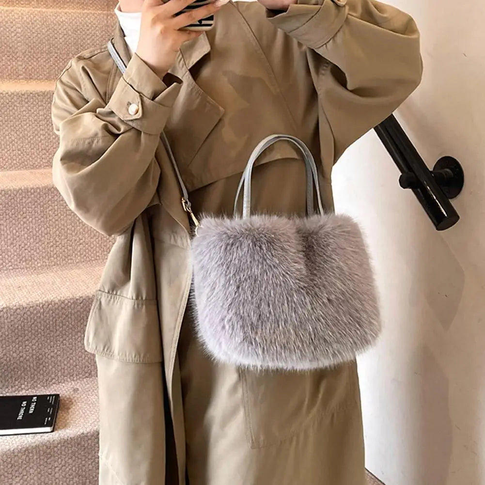 Fahion Faux Fur Tote Bag Women's Bucket Plush Luxury Design Ladies Handbags Winter Crossbody Shoulder Bags