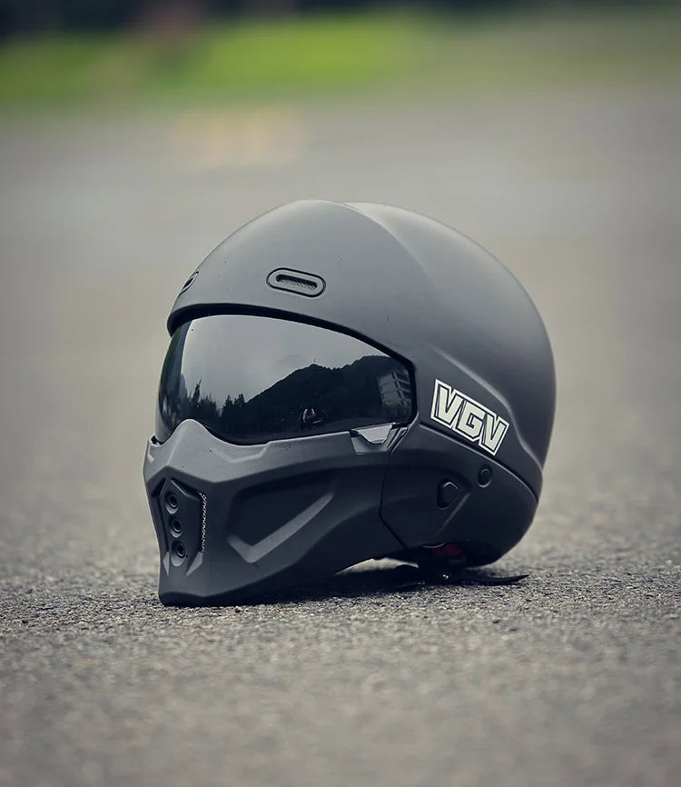 High-Quality Motorcycle Helmet, Personalized Scorpion Warrior Full Helmet, Suitable for Men and Women for Year-Round Riding