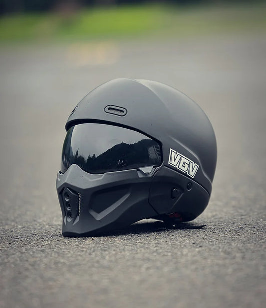 High-Quality Motorcycle Helmet, Personalized Scorpion Warrior Full Helmet, Suitable for Men and Women for Year-Round Riding