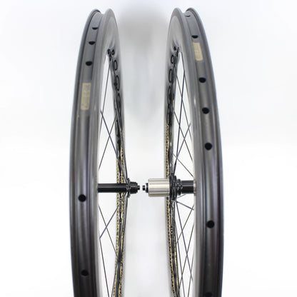 Newest 700C Road Bike UD Full Carbon Fibre wheelset Carbon Bicycle Wheelset clincher tubeless rims 65mm wave 25mm width V brake