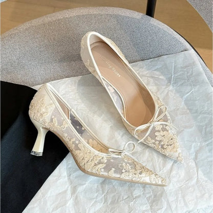 Pumps Women's 2026 Spring New Lace Pointed Bow Mesh Fine Heel Light Mouth Solid Color Temperament Elegant Banquet Women's Shoes