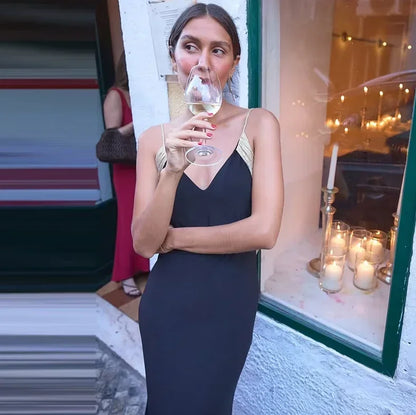 Elegant Black Maxi Dress Sleeveless Slim Fit With Gold Chain Detail Dresses Evening Party Formal Events Chic Floor-length Gown
