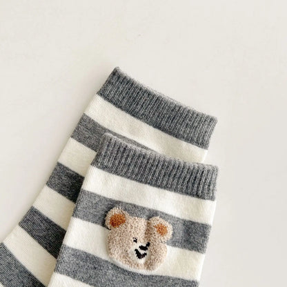 1 pair of men's and women's socks, cartoon gentleman bear cotton Harajuku skateboard socks, novel and breathable Christmas gifts