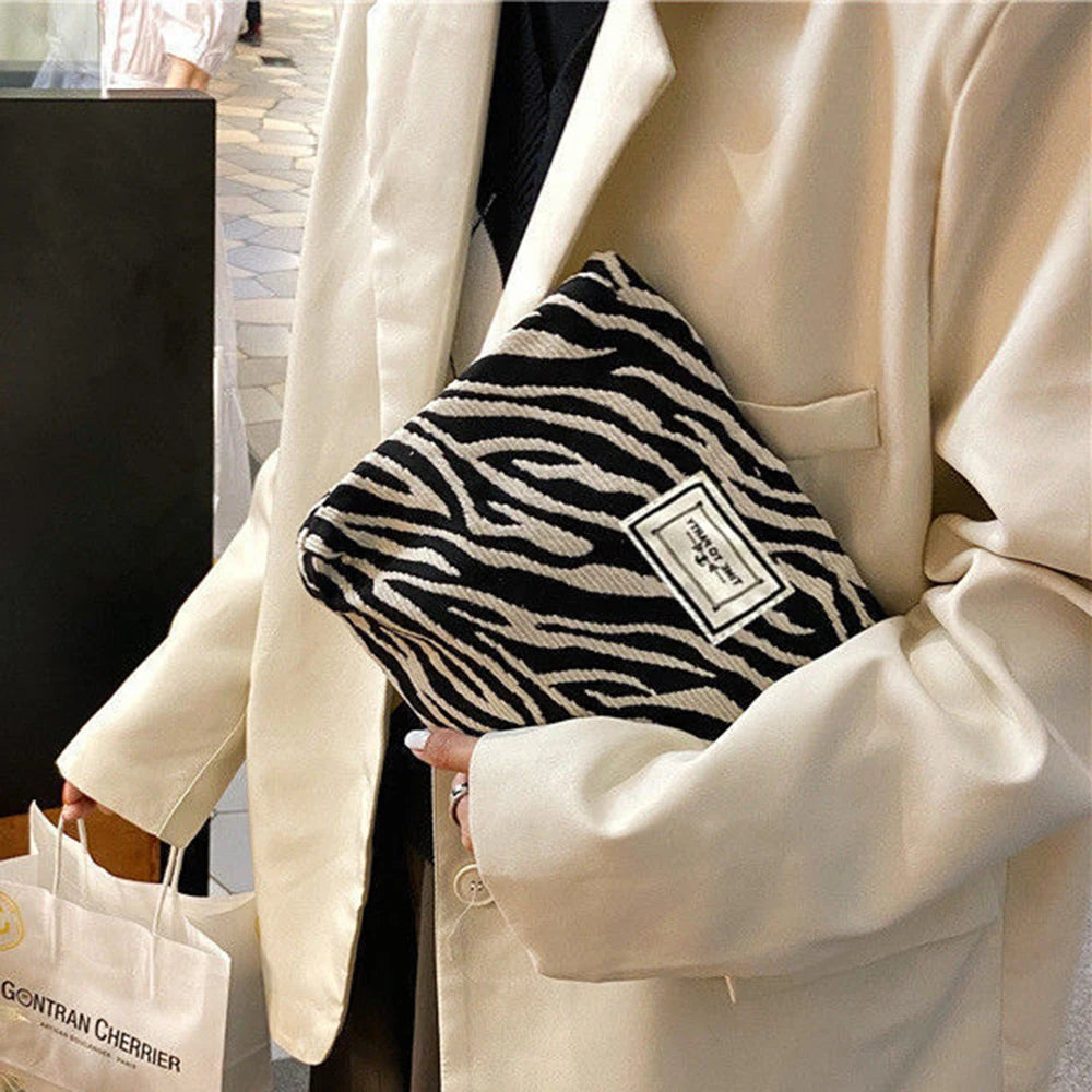 Random Zebra-Print Makeup Bag Toiletry Bag Women'S Handbag Clutch Bag Convenient Large Capacity Storage Bag