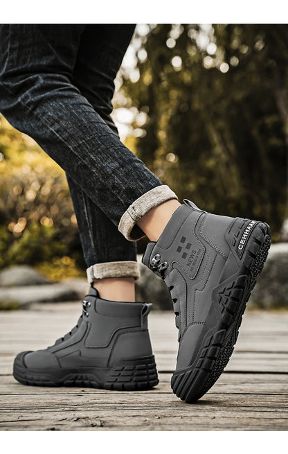 Original Black Leather Ankle Boots For Men Outdoor Non-slip Work Boots Men's Motorcycle Boots Platform High Top Bikers Shoes Man
