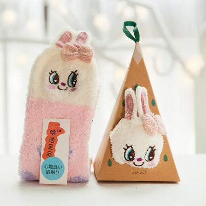 1 Pairs Box Christmas Socks Women Cute Thermal Fluffy Fuzzy Soft Velvet Thermo Sleep Sock Thick Warm Winter Socks New year Gift