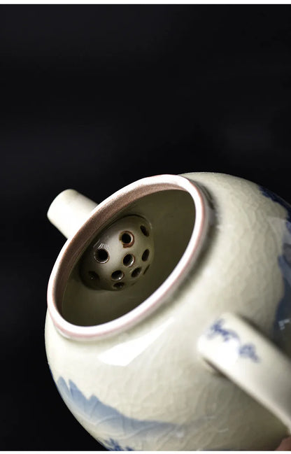 200ML Chinese Ceramic Teapot Ru Kiln Ice Crack Glaze Can Raise Tea Kettle Handmade Porcelain Teaware Household Tea Pots