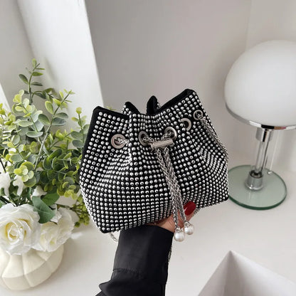 Luxury Women's Bag New High Quality Horseshoe Bucket Bag Exquisite PU Rivet Sequin Design Women's One Shoulder Handbag