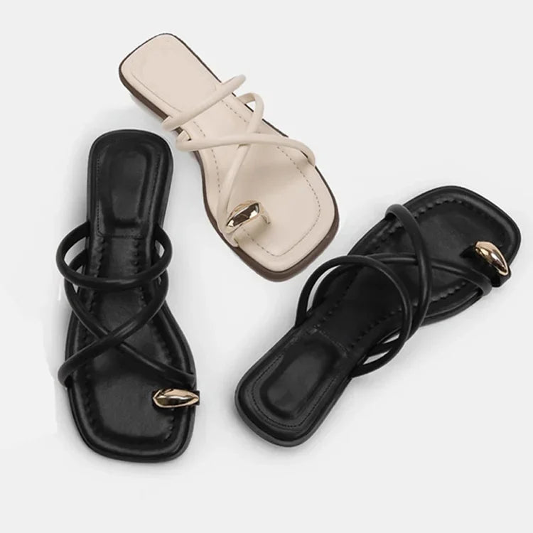 Stylish Women's Cross Strap Slide Sandals Comfortable Lightweight Toe Loop Beach Shoes with Casual Solid Color Design for Summer