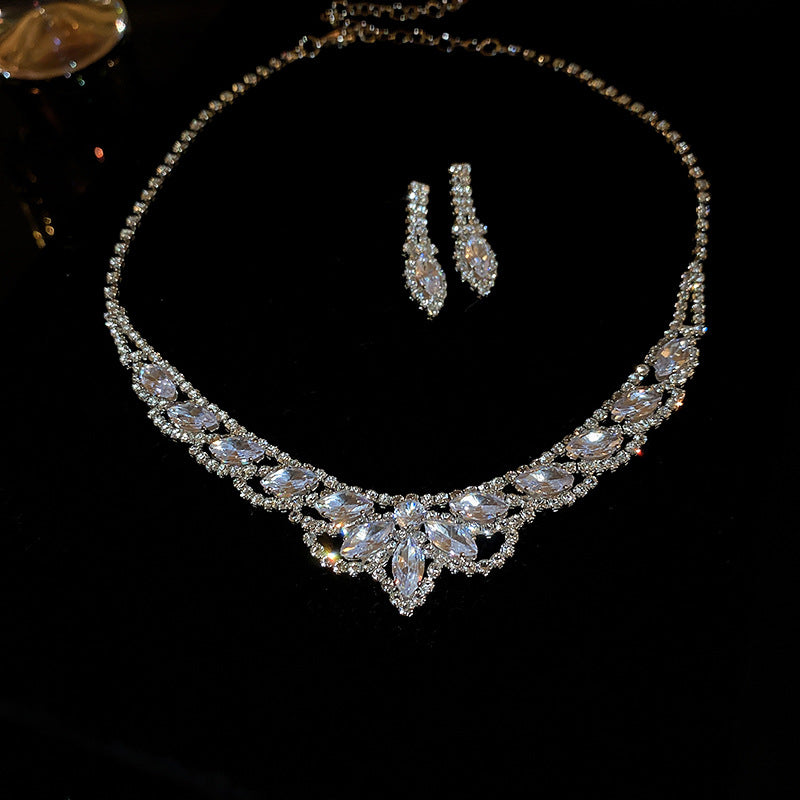 Water Droplets U-shaped Necklace Drop Earrings Two Piece Set Fashion Necklaces Inlaid Rhinestone Jewelry Sets Wedding Gift