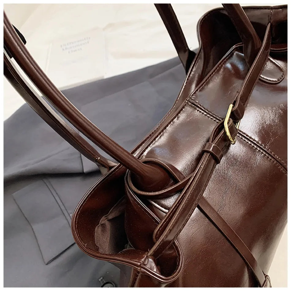 Women's Vintage Glossy Oil Wax Leather Tote Bag Buckle Casual Shoulder Handbag Elegant Work Bag for Daily Commute Top-handle Sac