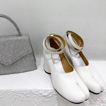 Luxury Brand Designer Tabi Split-toe Ankle Boots Women Genuine Leather Chunky Round Heel Short Boots 2024 Autumn Winter Shoes