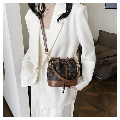 2026 Lady Luxurious Retro Bucket Bag-Shoulder Sling Bag, Backpack, Handbag, Print Drawstring Shoulder bag, Casual Versatile